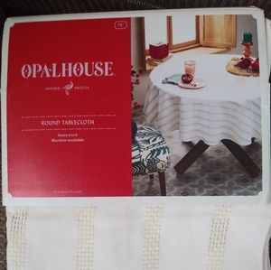 Opalhouse round 70inch tablec6